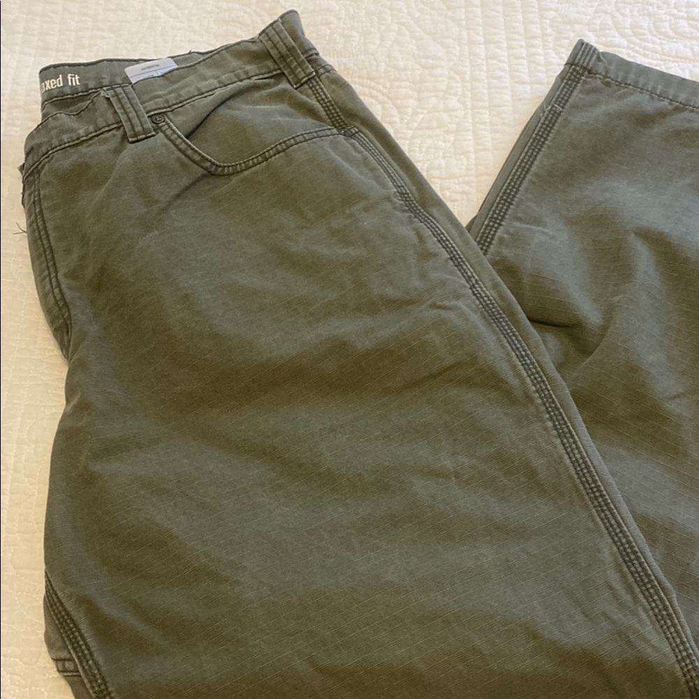 Olive Green Relaxed Fit Carhartt 40x30